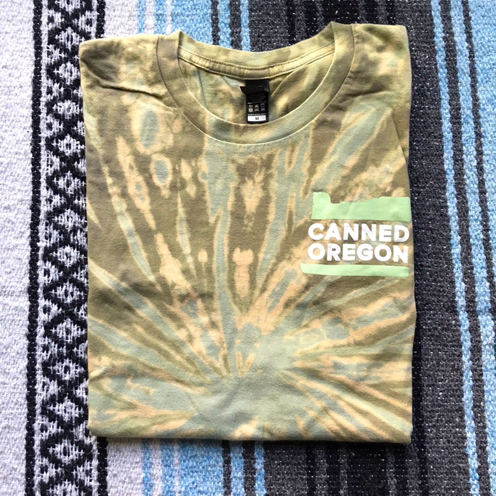 “Canned Oregon” Tee shirt, Size medium!
